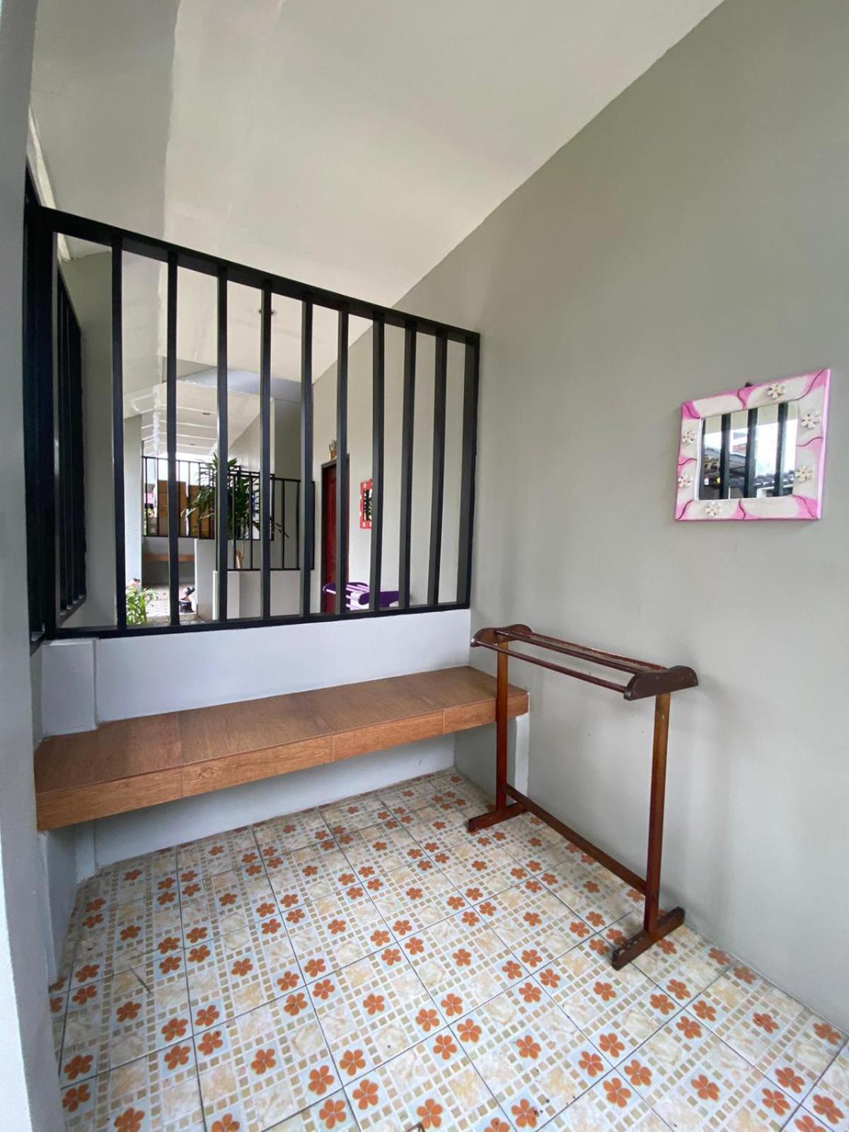 Nadapa Resort Koh Tao Exteriör bild